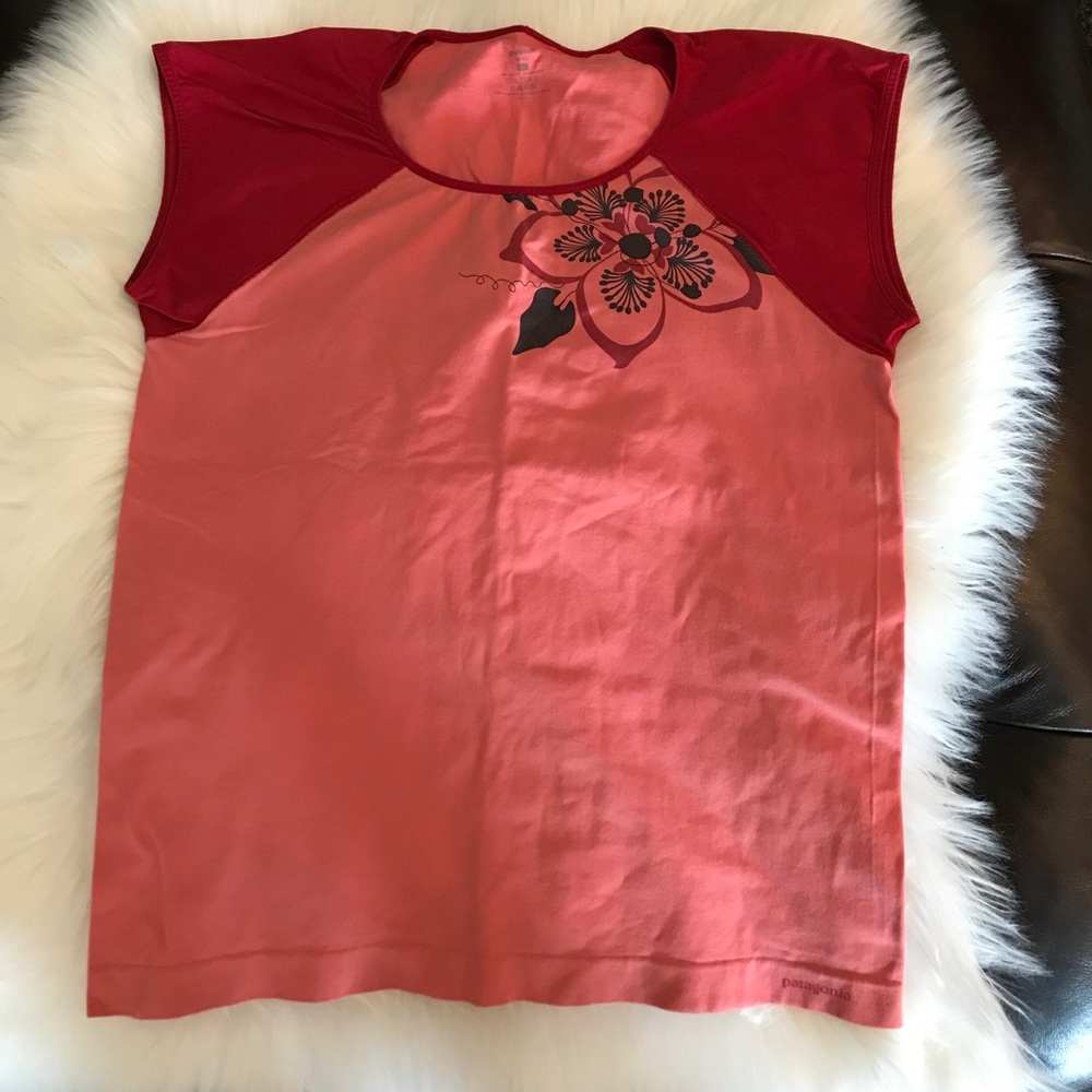 Patagonia body fit top